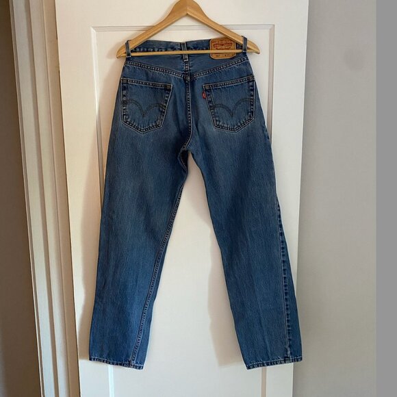 Levi's 550 Relaxed Fit - Picture 2 of 3